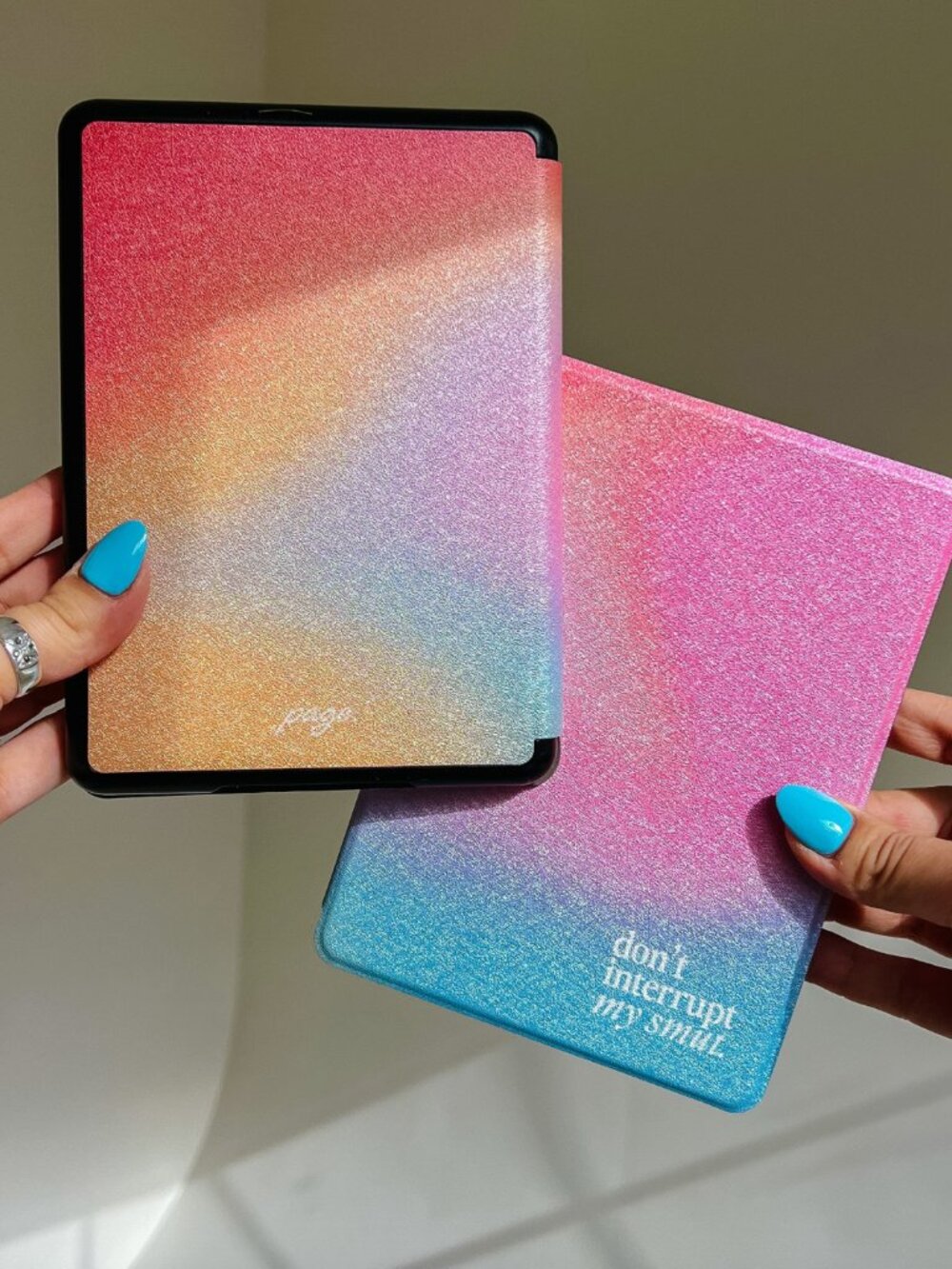 Page the Shop "Smut Break" Kindle Oasis Case (9th/10th Gen) — Like New